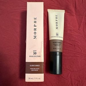 MORPHE Glowstunner Tinted Moisturizer